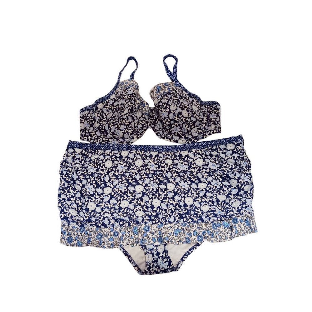 Jessica Simpson Women's Blue White Floral Swimsuit 2 pc set Sz 2X